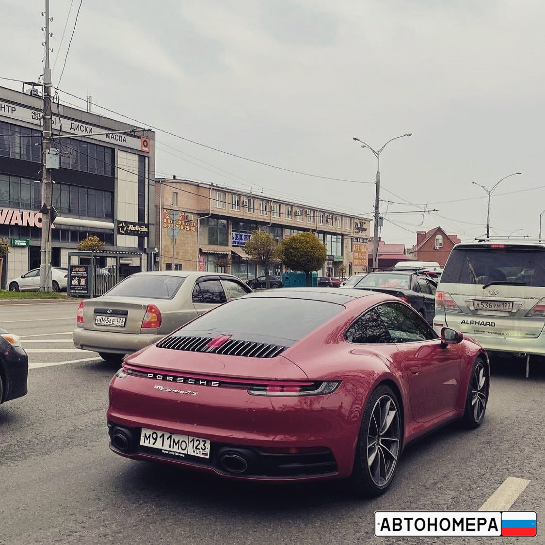 Машина галицкого. Развал кадиллак cts awd. Маршрутка армавир. Мо 123. Р911рр61.